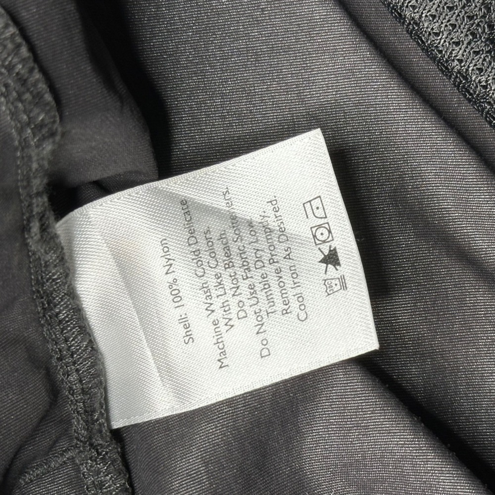 Eddie Bauer Cargo Shorts Mens 36 Gray Nylon Hiking Lightweight Integrated Belt - Picture 5 of 10